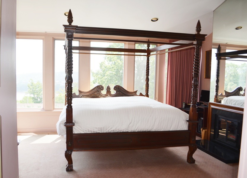 Chippendale Style Four Poster King Size Mahogany Bed EBTH